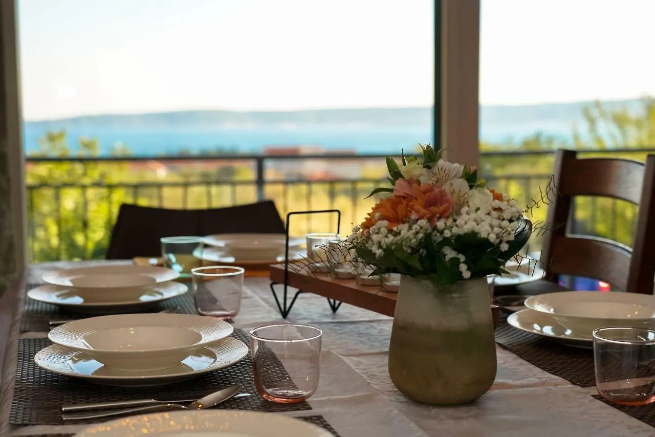 Prázdninový dům Home Away From Home With Outdoor Pool, Botanical Garden And A Beautiful Sea View Kaštela