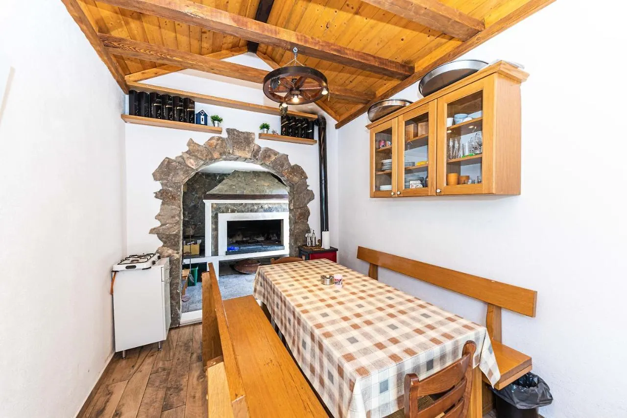 Home Away From Home With Outdoor Pool, Botanical Garden And A Beautiful Sea View Kastela