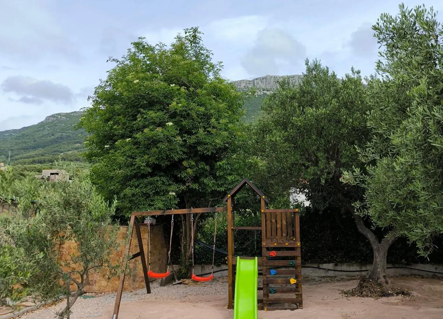 Holiday home Home Away From Home With Outdoor Pool, Botanical Garden And A Beautiful Sea View Kastela