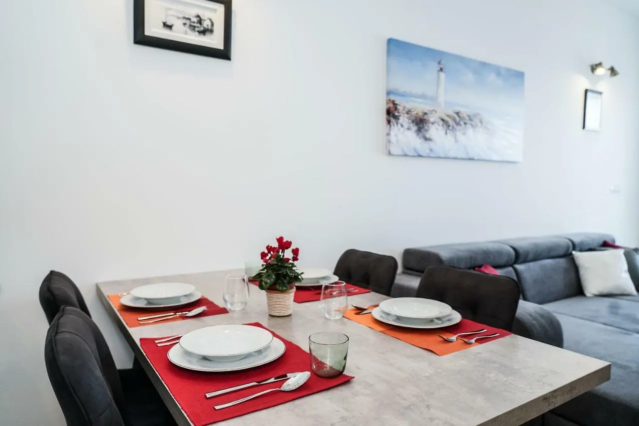 Home Away From Home With Outdoor Pool, Botanical Garden And A Beautiful Sea View Kastela Holiday home